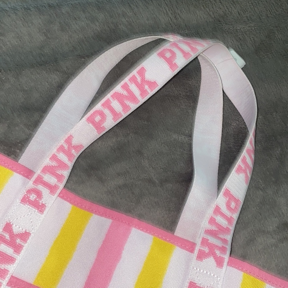PINK Victoria’s Secret Tote Bag - Picture 9 of 9